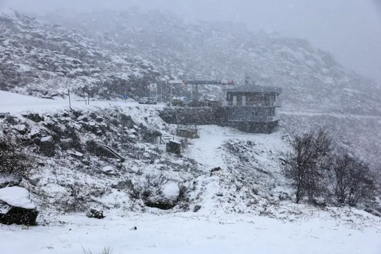 Imagem da neve em Cinfães 